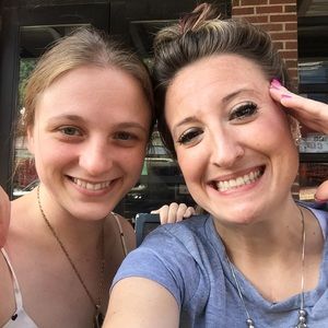 Meet your Posher, Angela